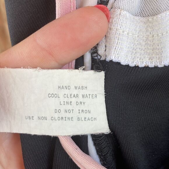 Miraclesuit Women’s One-piece Keyhole Shaping Racerback Swimsuit - Picture 10 of 12